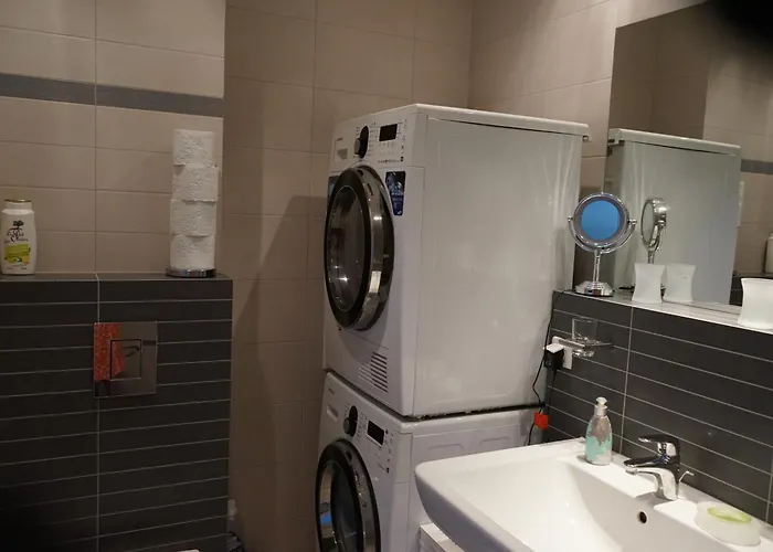 Przytulny Na Brzasku Apartamento Poznan